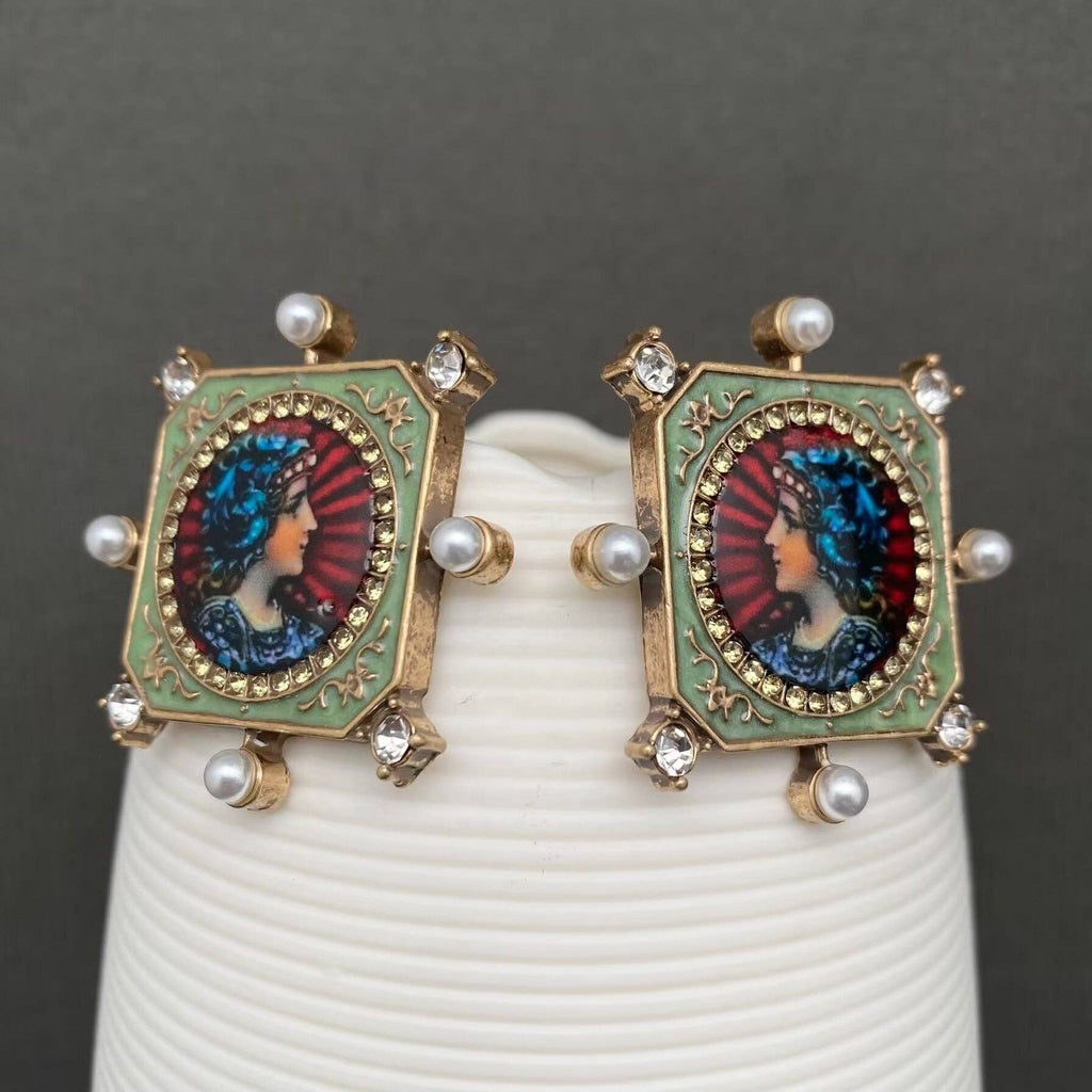 Hand picked Vintage Rhinestone & Pearl Inlaid Portrait Post Earrings