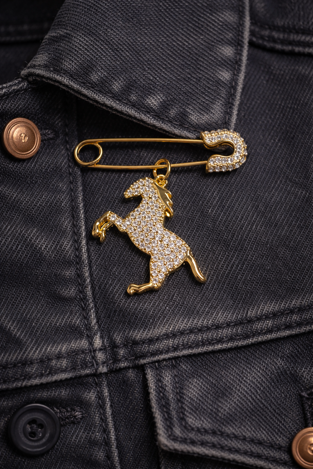 Handpicked Crystal horse charm pin brooch