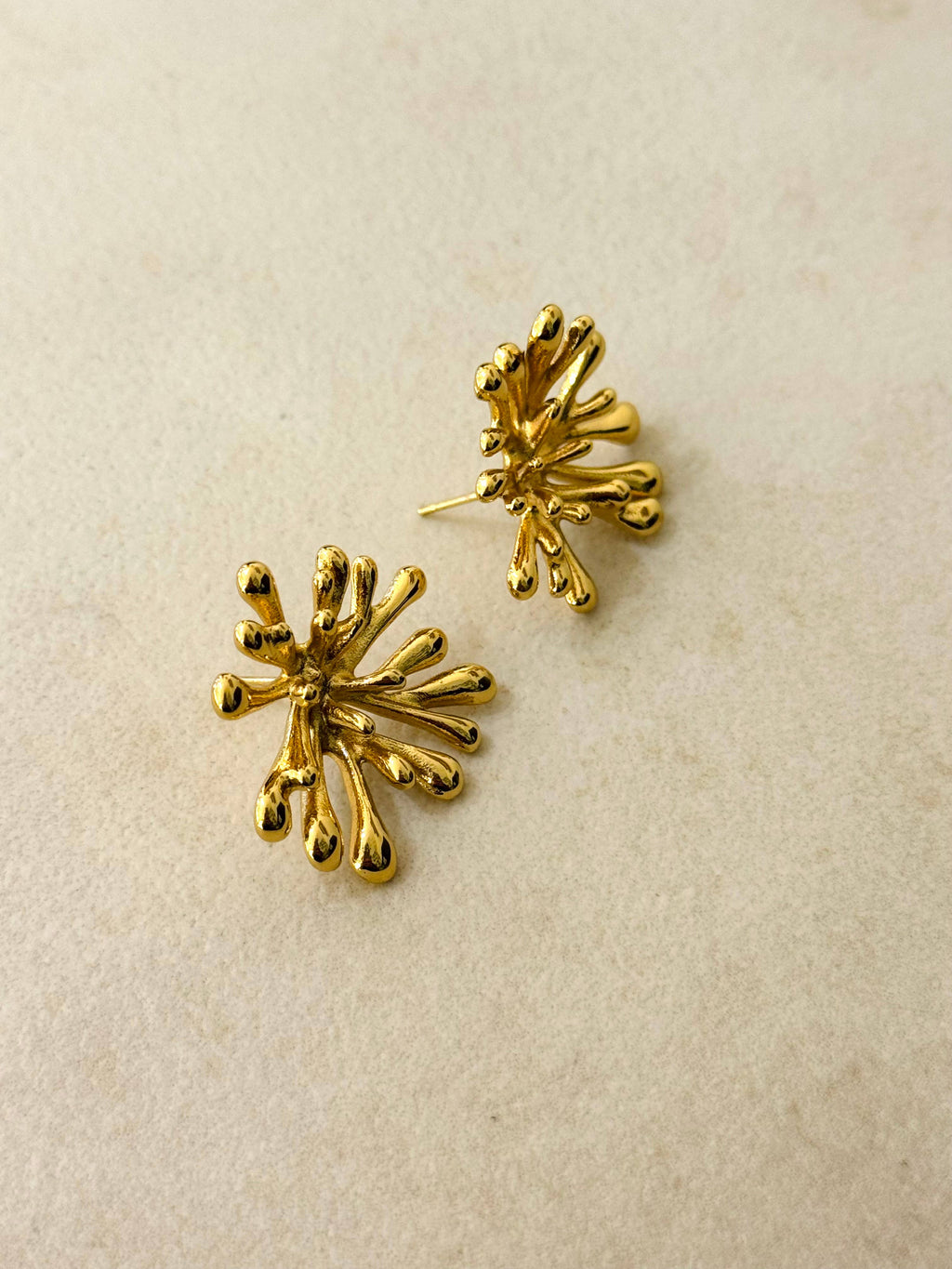 Handpicked The Splash Stud Earrings  