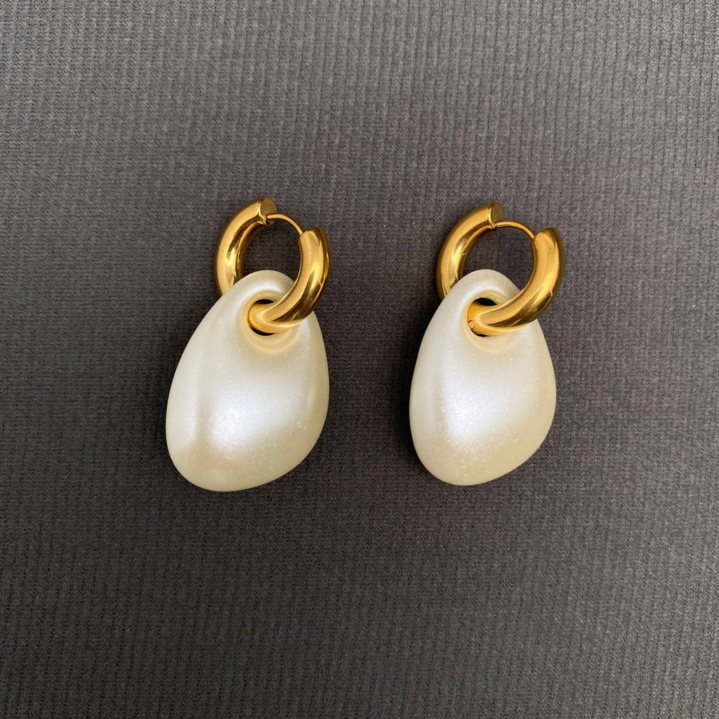 Handpicked Pearl Huggie Earrings