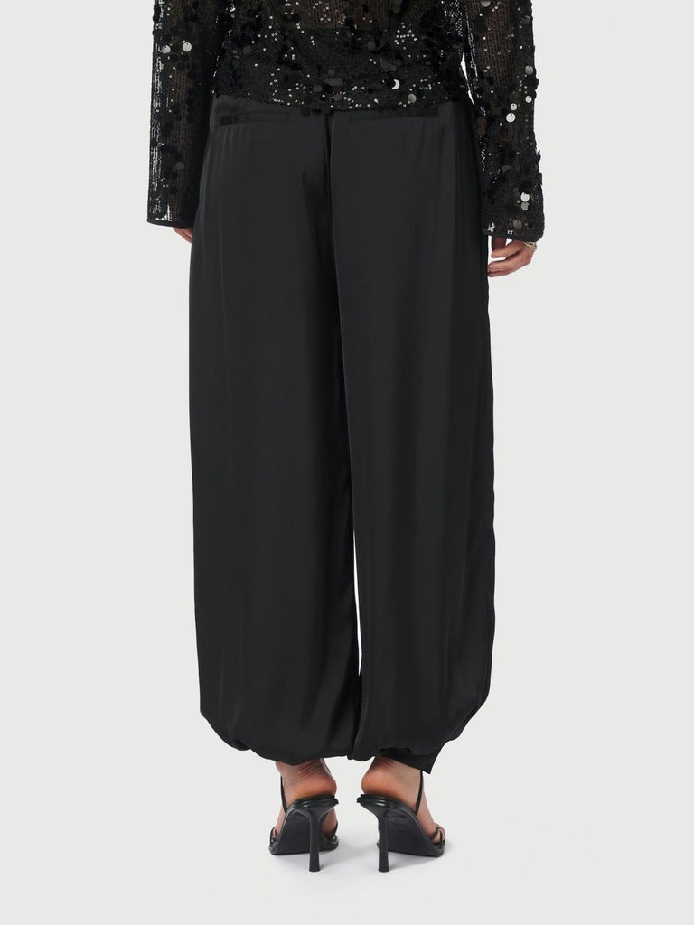 Neo Noir Fayla Drapy Ballon Pant 167418