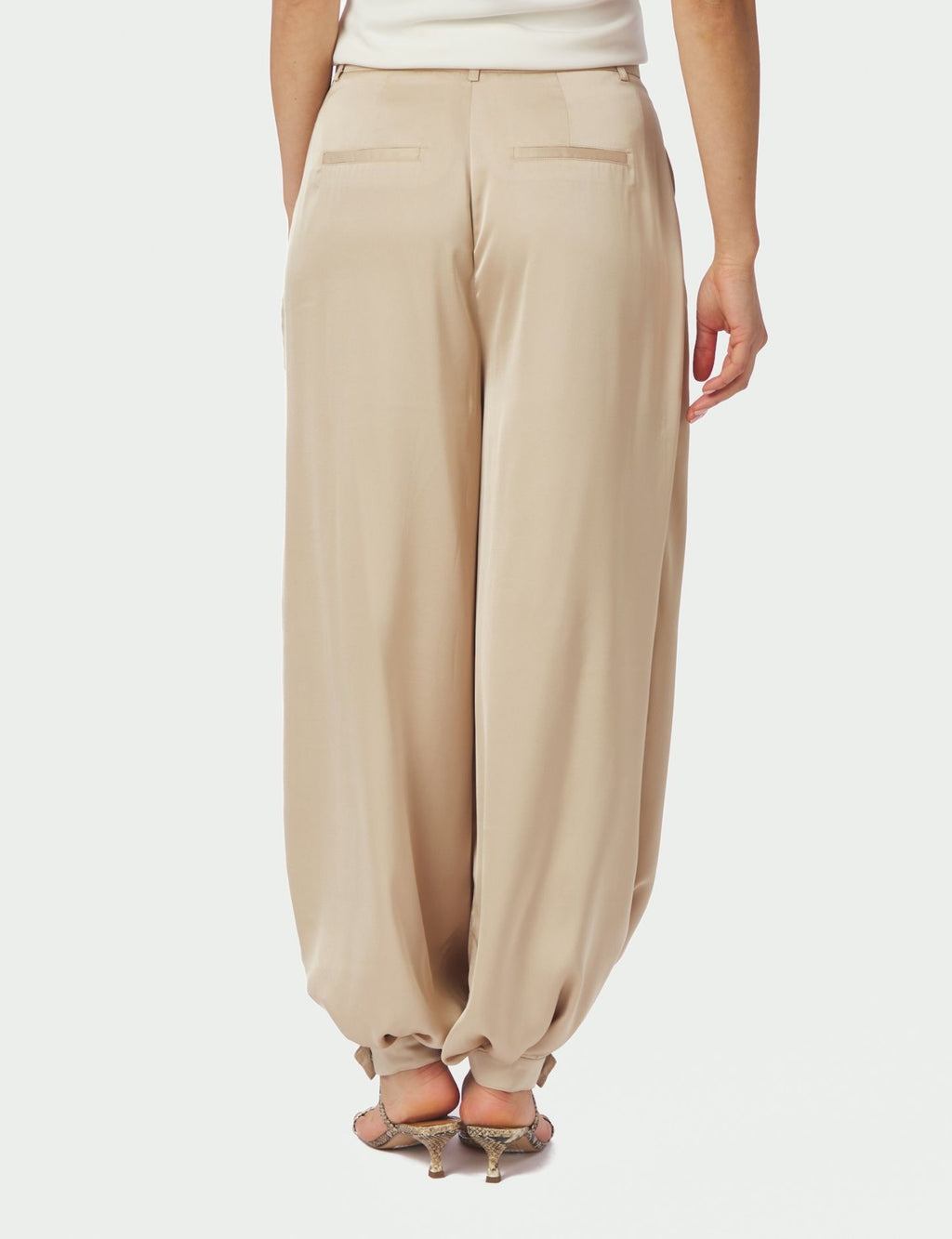 Neo Noir Fayla Drapy Ballon Pant 167418