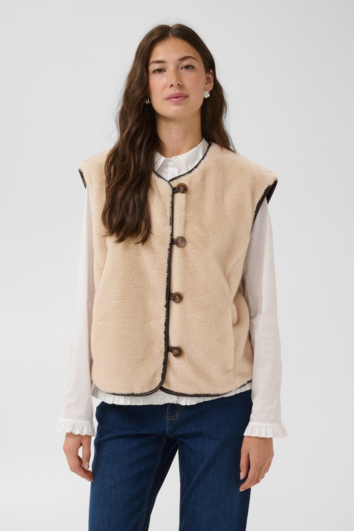 Culture Lauren Faux Fur Waistcoat 50114129