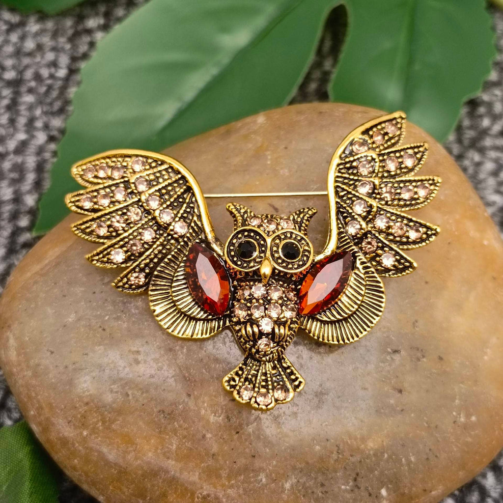 Handpicked Vintage Owl Brooch