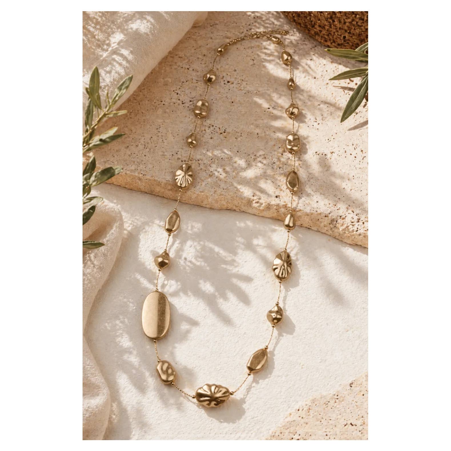 Handpicked Natural Elegance Necklace