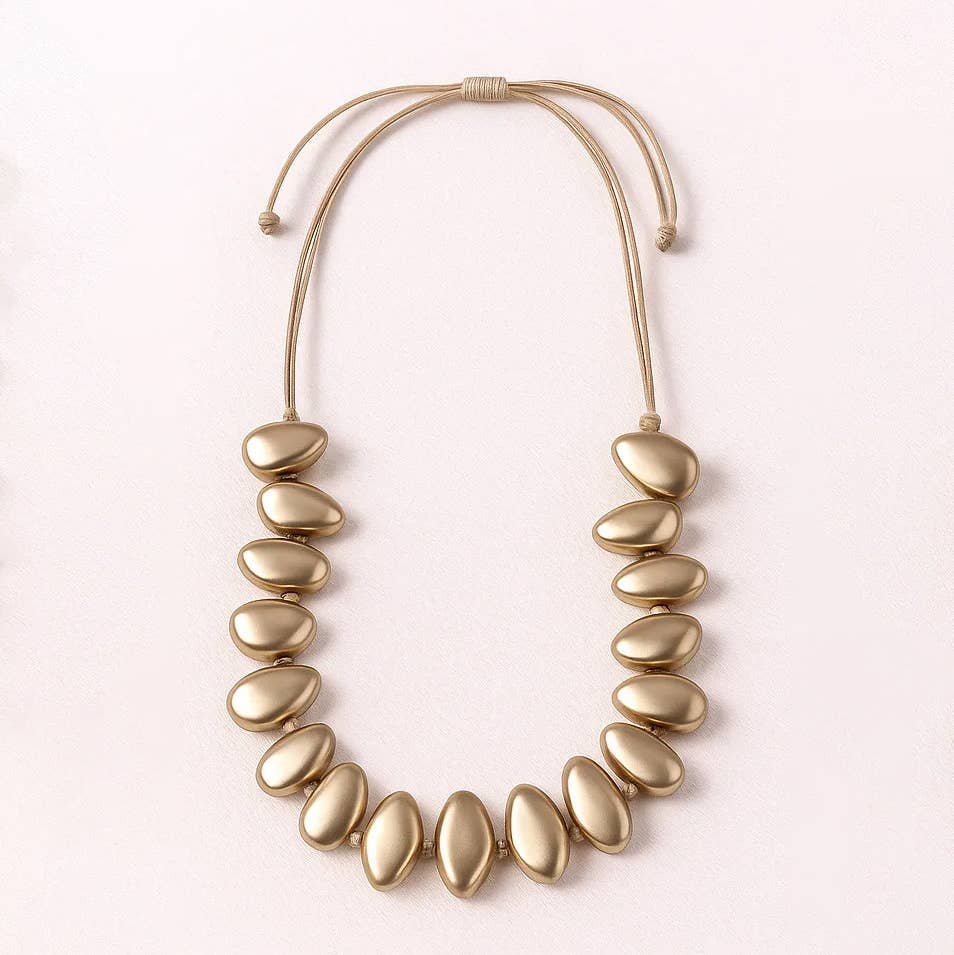 Handpicked Oval Choker