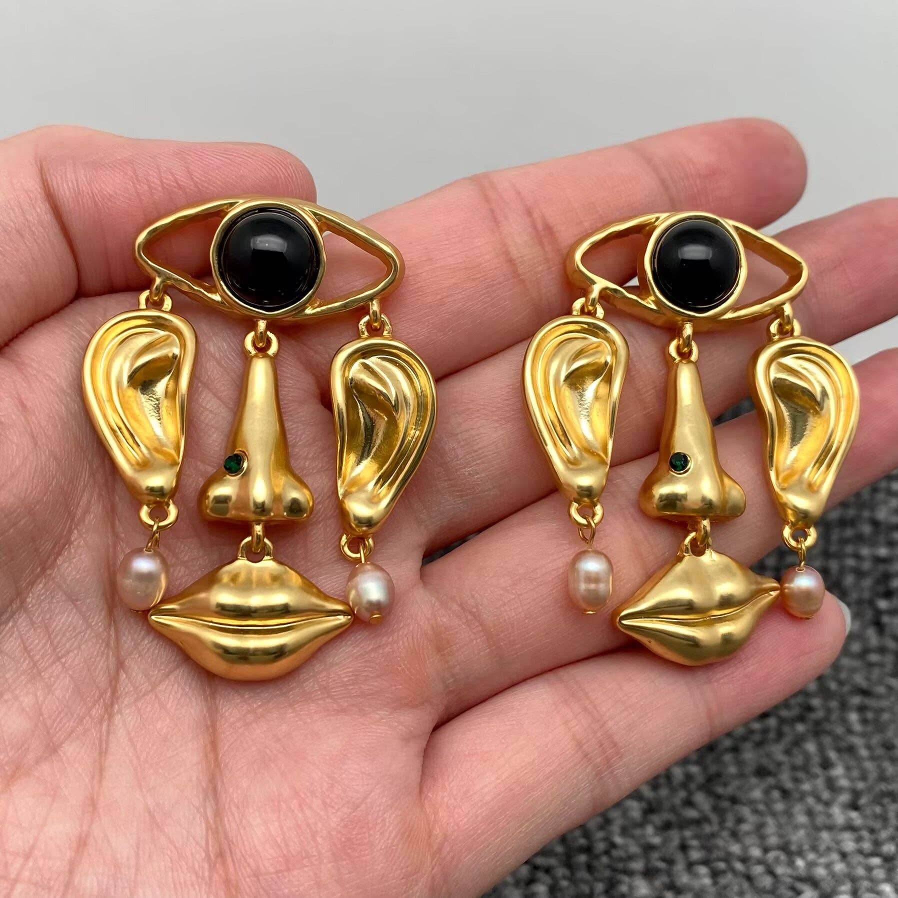 Handpicked 18K Gold Plated Abstract Facial Features Dangle Earrings
