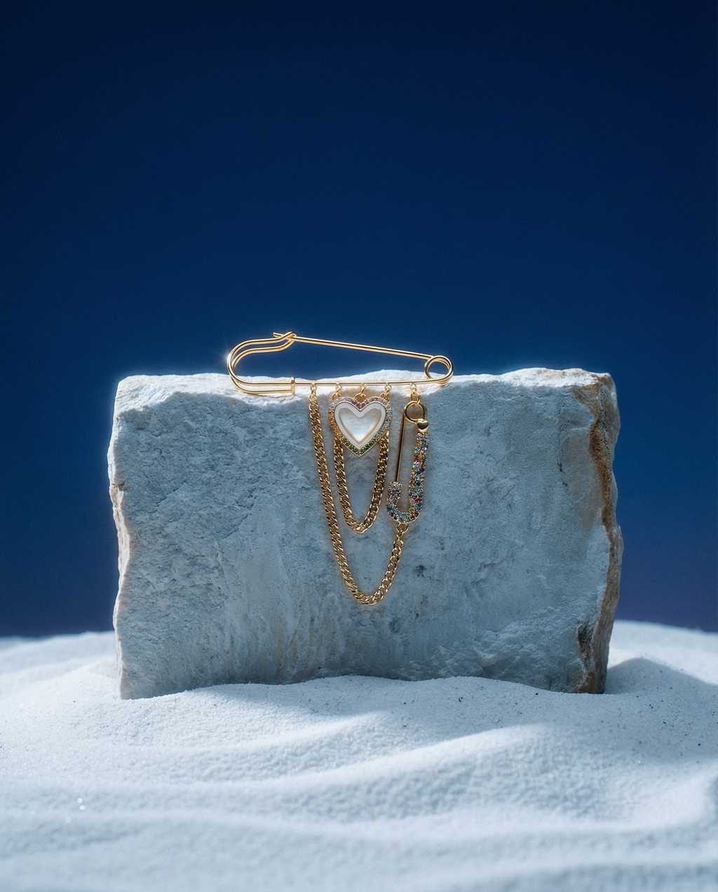 Handpicked Brooch with Heart and Chains