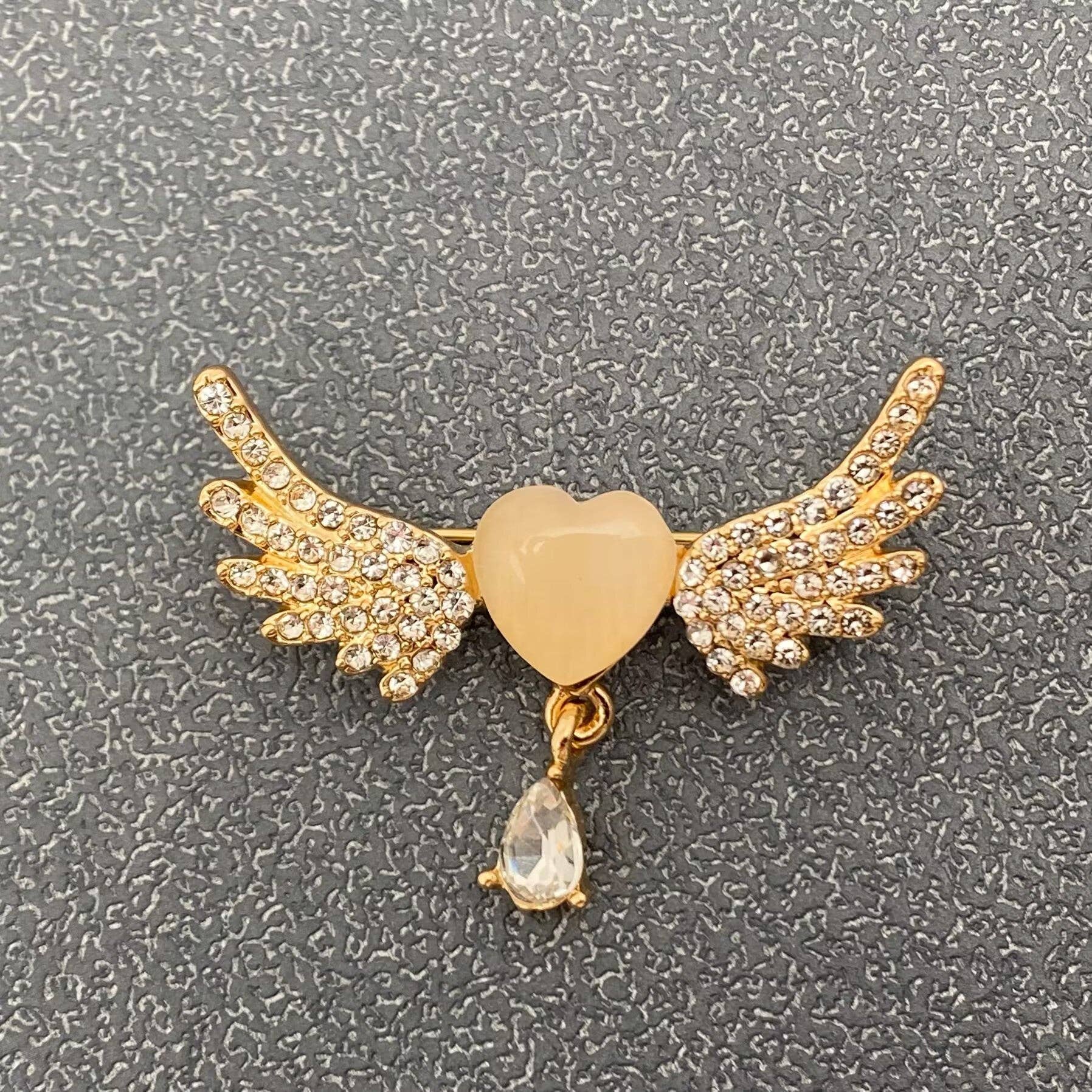 Handpicked Rhinestone Angel Wings Heart-shaped Brooch