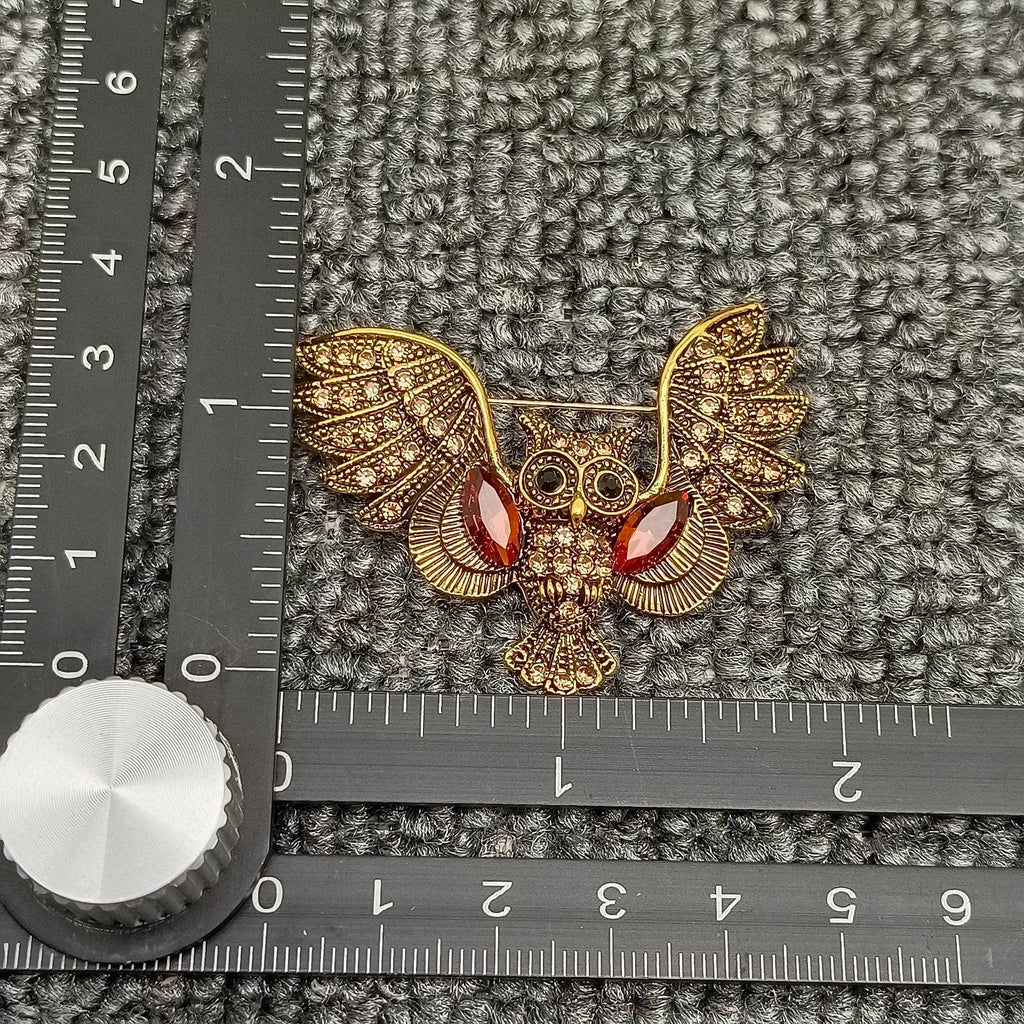 Handpicked Vintage Owl Brooch