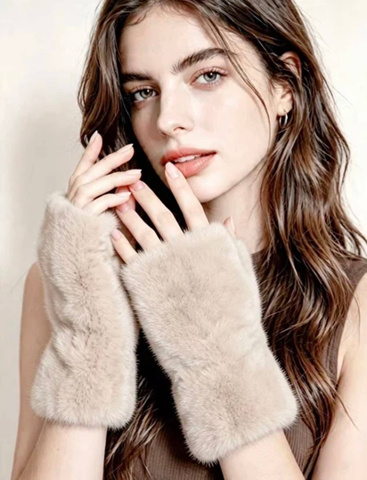 Fingerless faux fur mittens